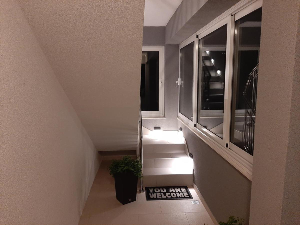 Deluxe Apartman Korina & Ramona Zadar Exterior photo